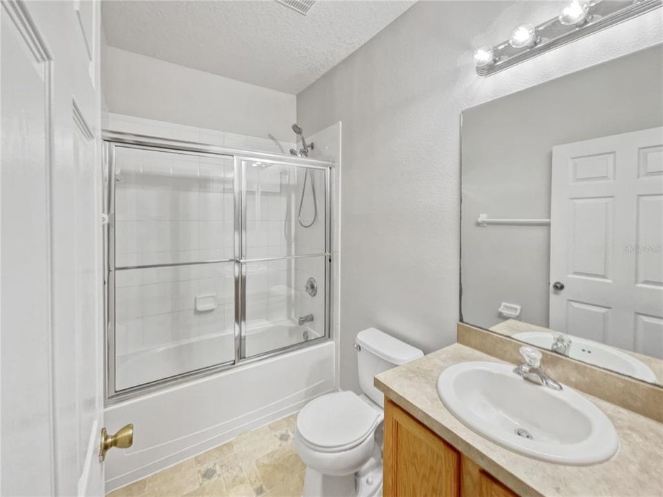 待售: $352,000 (3 贝兹, 2 浴室, 1774 平方英尺)