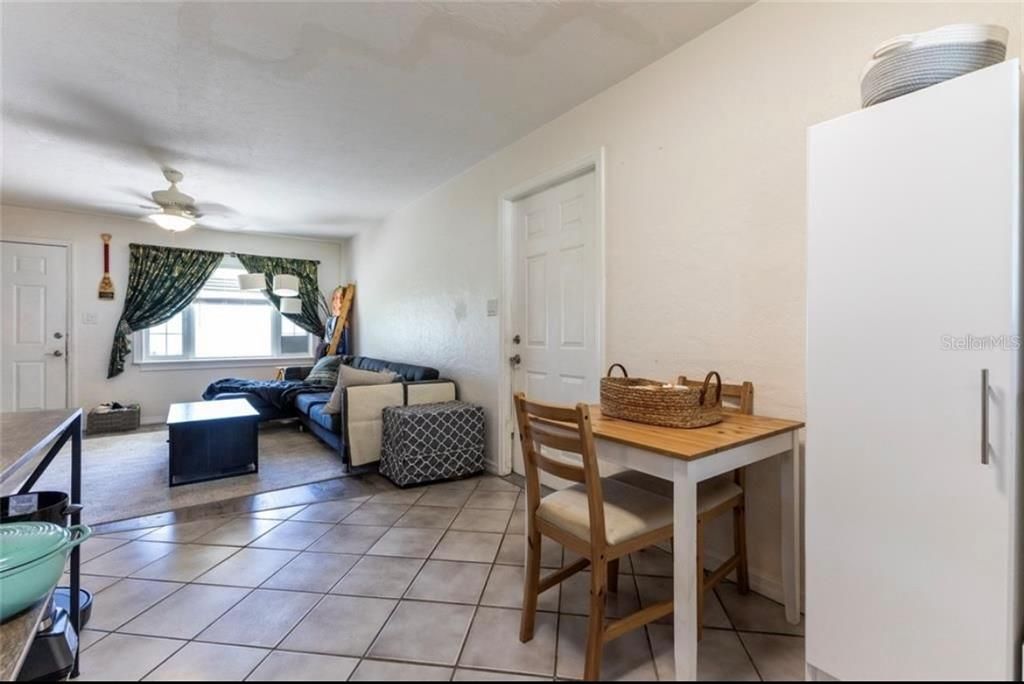 Active With Contract: $220,000 (3 beds, 2 baths, 1174 Square Feet)