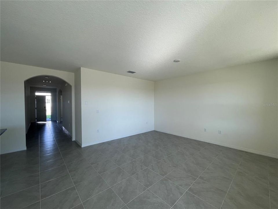 Active With Contract: $2,150 (3 beds, 2 baths, 1725 Square Feet)