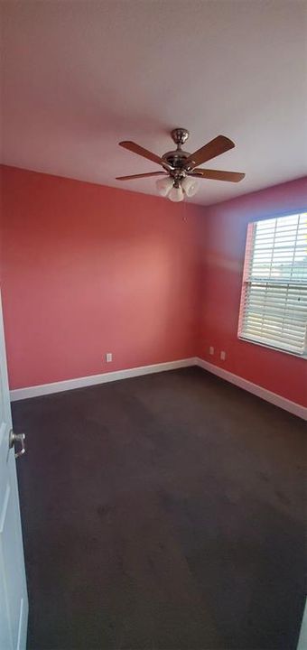 For Rent: $2,075 (4 beds, 2 baths, 1673 Square Feet)