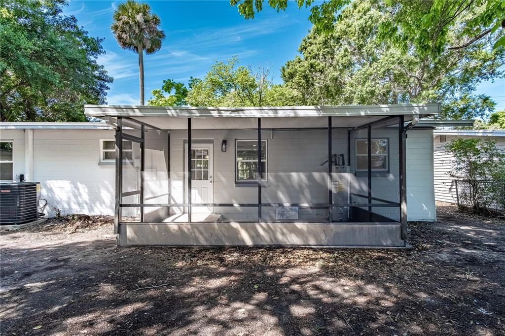 Active With Contract: $275,000 (4 beds, 2 baths, 1352 Square Feet)