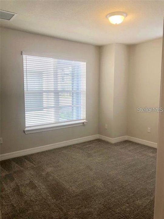 Recently Rented: $3,000 (3 beds, 3 baths, 2100 Square Feet)