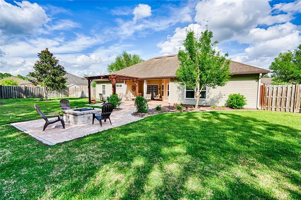 Active With Contract: $439,900 (4 beds, 3 baths, 2091 Square Feet)