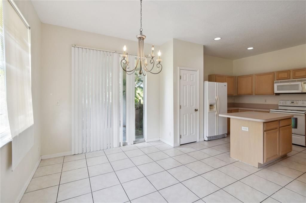 For Sale: $259,000 (3 beds, 2 baths, 1827 Square Feet)