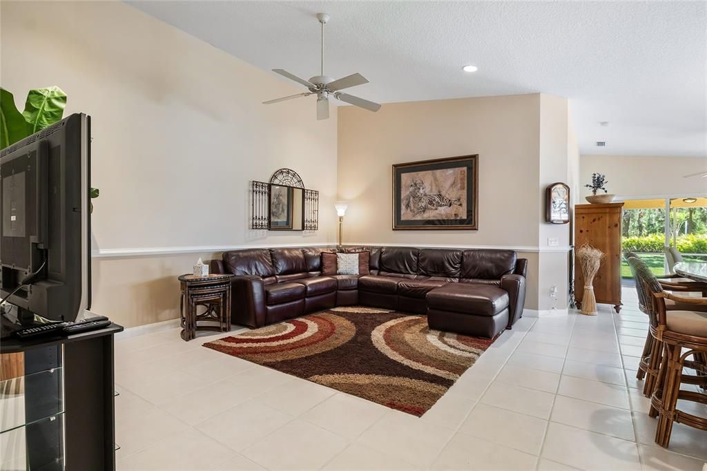 For Sale: $479,900 (2 beds, 2 baths, 1534 Square Feet)
