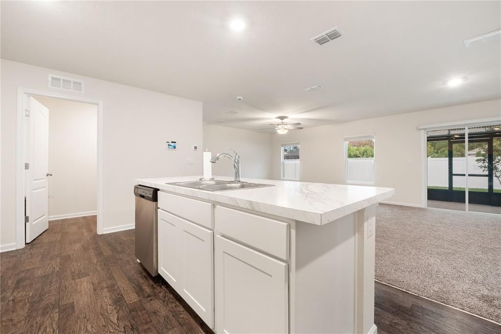 For Sale: $329,988 (3 beds, 2 baths, 1557 Square Feet)