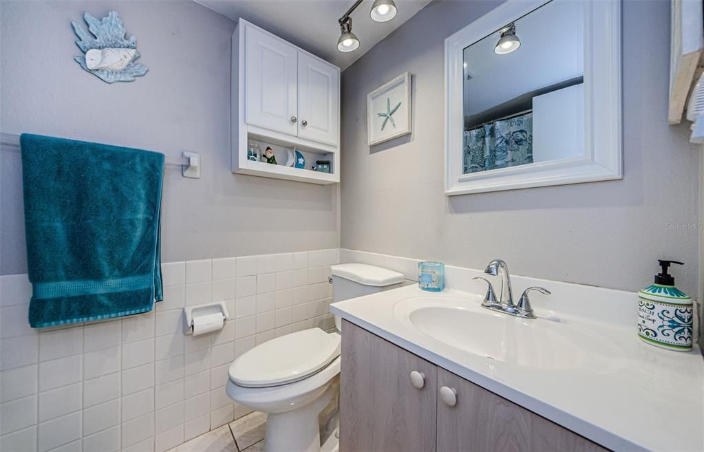 For Sale: $442,900 (2 beds, 2 baths, 1185 Square Feet)