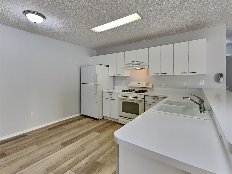 For Rent: $1,850 (2 beds, 2 baths, 1167 Square Feet)
