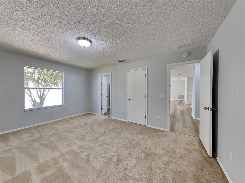 For Rent: $1,999 (2 beds, 2 baths, 1167 Square Feet)
