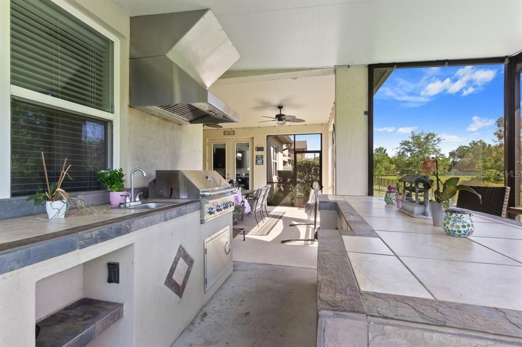Active With Contract: $720,000 (4 beds, 3 baths, 2772 Square Feet)
