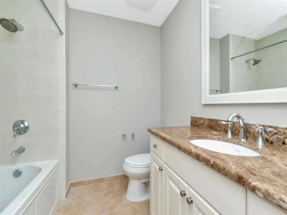 For Sale: $2,100,000 (2 beds, 2 baths, 1680 Square Feet)