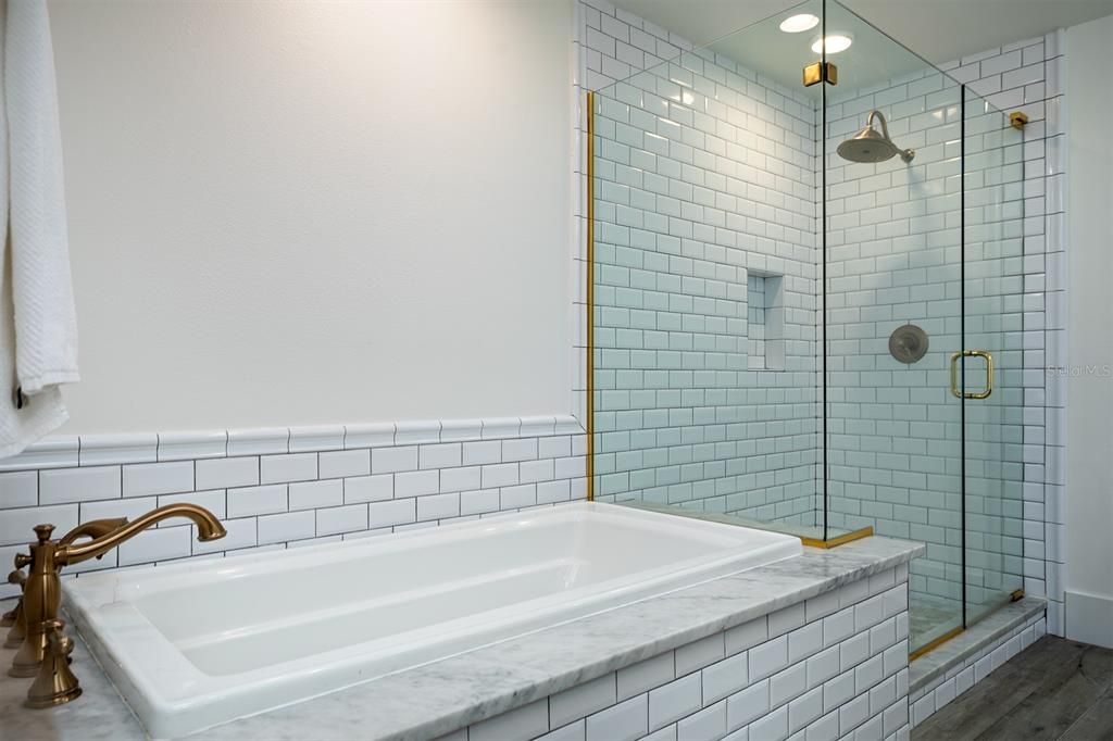 Недавно арендовано: $9,800 (4 спален, 3 ванн, 3174 Квадратных фут)
