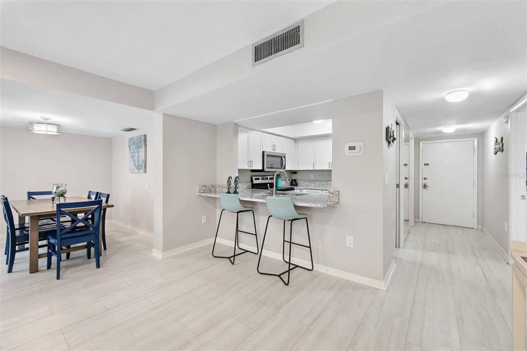 Active With Contract: $850,000 (3 beds, 2 baths, 1270 Square Feet)