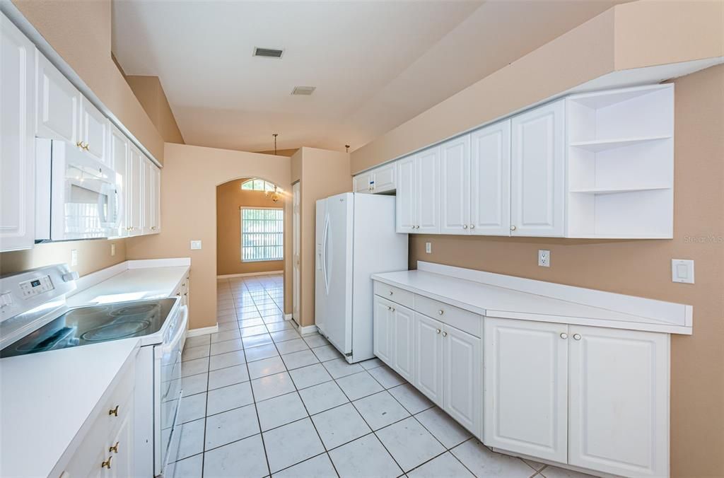 For Sale: $449,000 (3 beds, 2 baths, 2016 Square Feet)