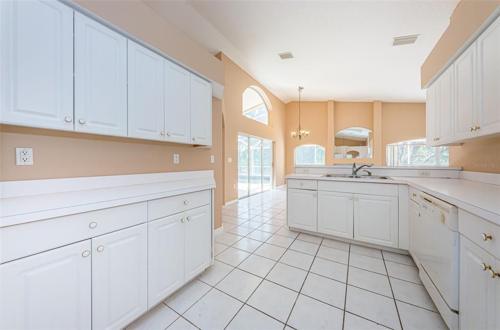 For Sale: $449,000 (3 beds, 2 baths, 2016 Square Feet)