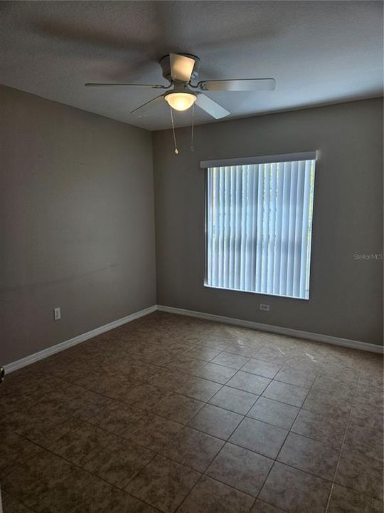 For Rent: $1,700 (3 beds, 2 baths, 1225 Square Feet)
