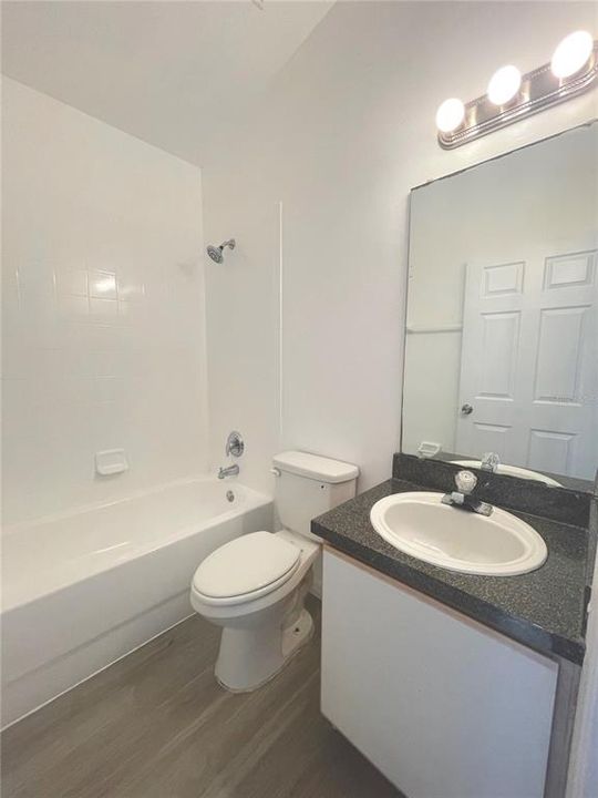 Active With Contract: $299,900 (3 beds, 2 baths, 1099 Square Feet)