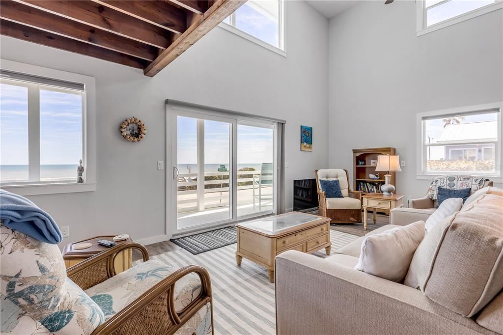 For Sale: $1,700,000 (2 beds, 2 baths, 1774 Square Feet)
