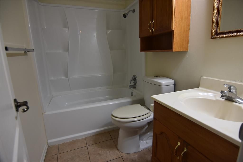 Недавно арендовано: $1,250 (1 спален, 1 ванн, 726 Квадратных фут)