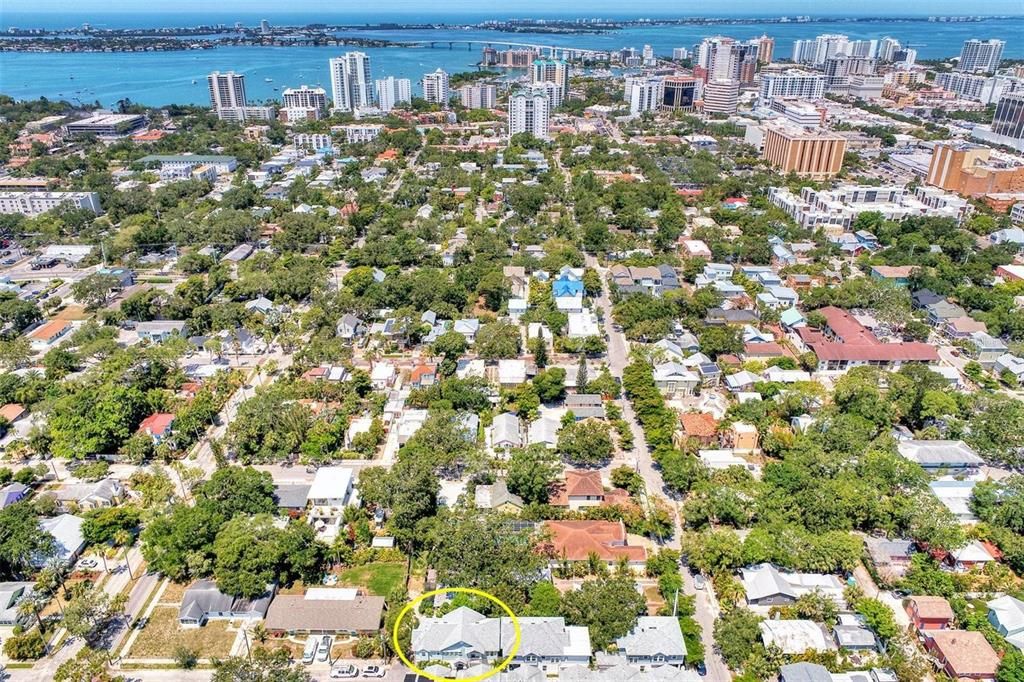 Recently Sold: $1,350,000 (3 beds, 3 baths, 2263 Square Feet)