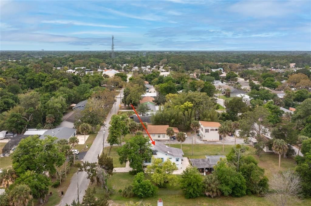 Active With Contract: $350,000 (3 beds, 2 baths, 1888 Square Feet)