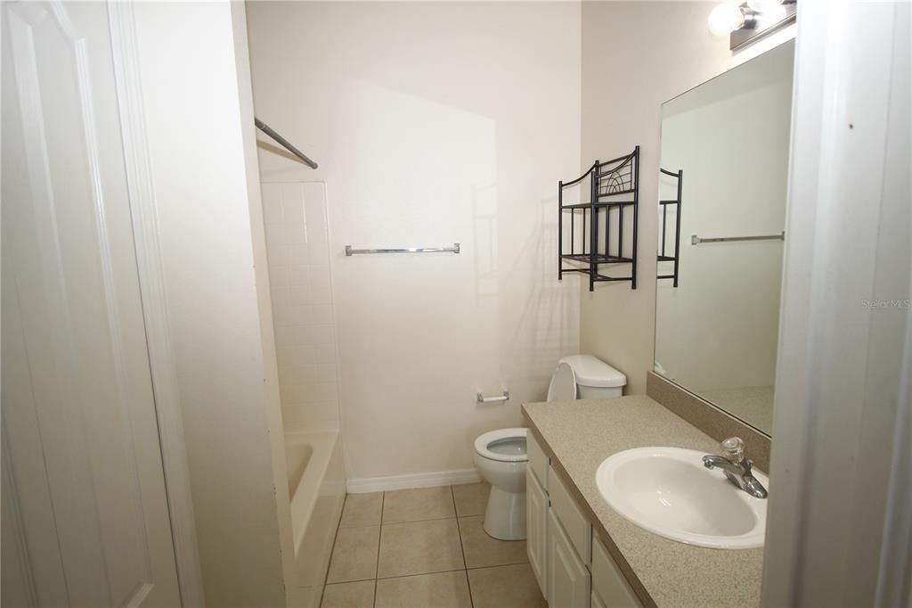 For Rent: $1,750 (2 beds, 2 baths, 1056 Square Feet)