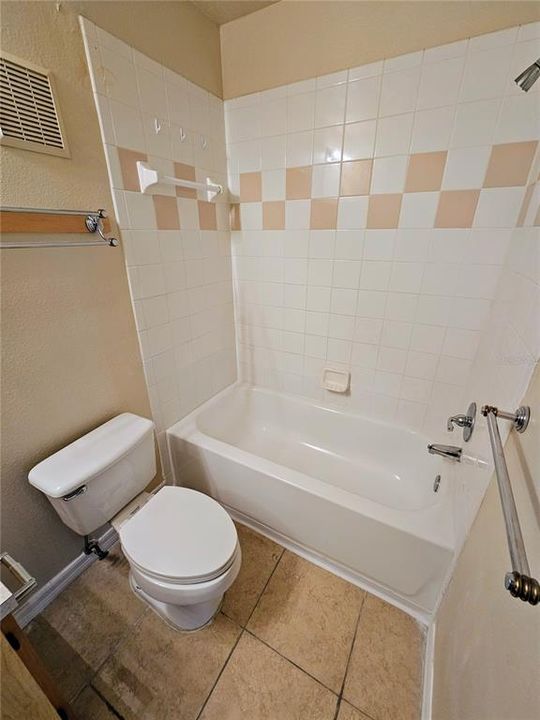 Недавно арендовано: $2,200 (3 спален, 2 ванн, 1423 Квадратных фут)