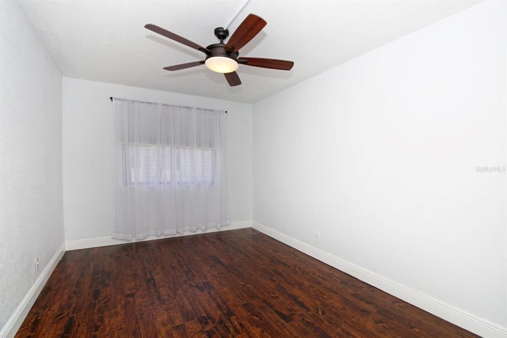For Sale: $360,000 (3 beds, 2 baths, 1694 Square Feet)