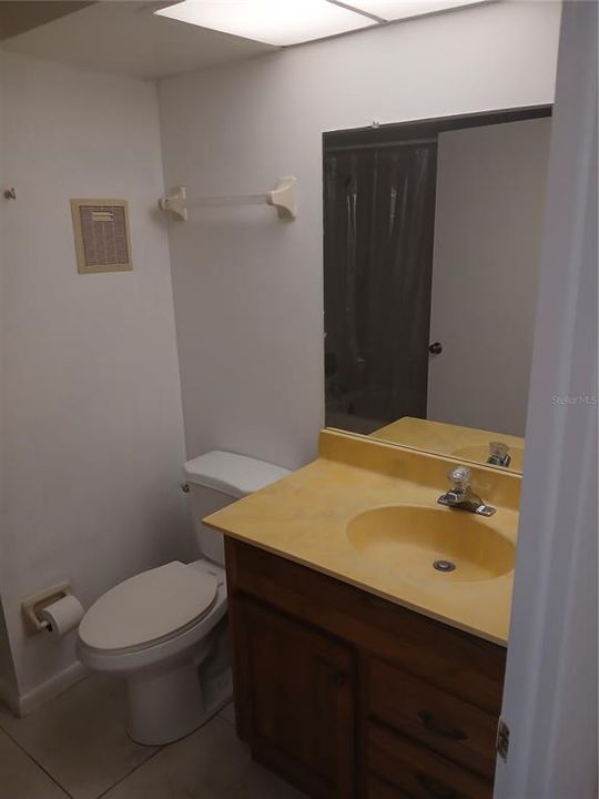 Recently Rented: $1,595 (2 beds, 2 baths, 1120 Square Feet)