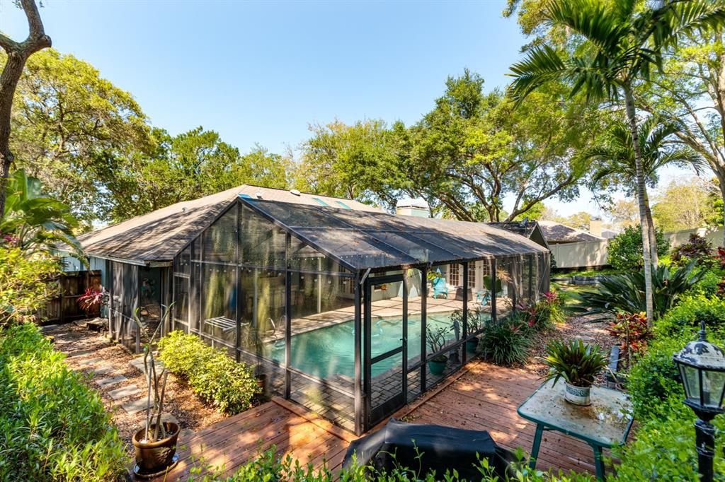 Active With Contract: $759,000 (4 beds, 2 baths, 2151 Square Feet)