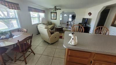 For Sale: $345,900 (2 beds, 2 baths, 1464 Square Feet)