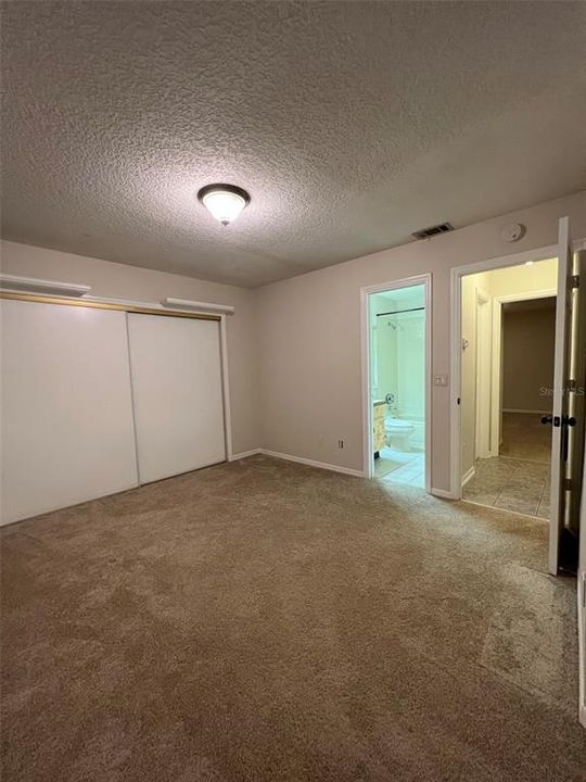 For Rent: $1,850 (2 beds, 2 baths, 984 Square Feet)