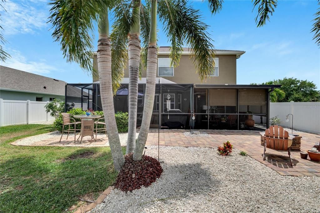 Recently Sold: $399,900 (4 beds, 2 baths, 2321 Square Feet)