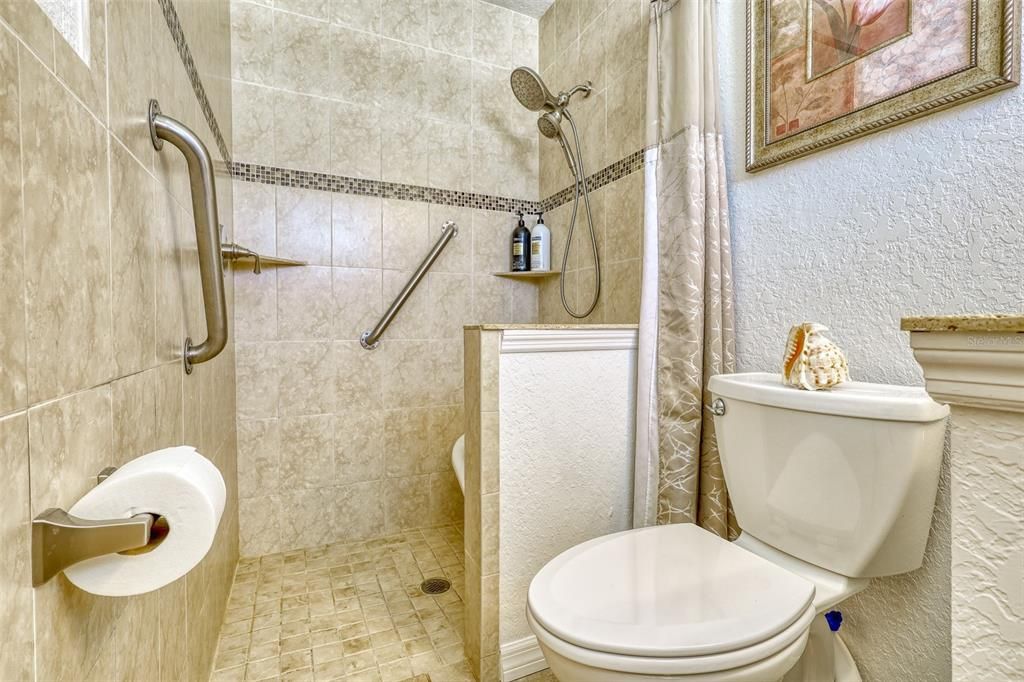 待售: $1,149,000 (5 贝兹, 4 浴室, 2587 平方英尺)