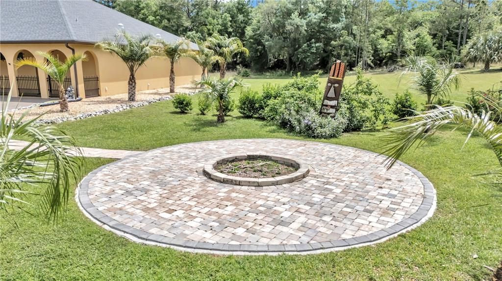 Fire pit patio on 2nd lot, separate sale