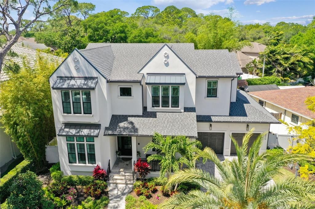 Recently Sold: $2,499,900 (4 beds, 4 baths, 4131 Square Feet)