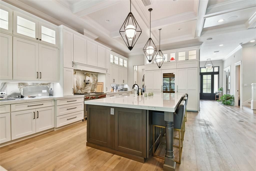 Recently Sold: $2,499,900 (4 beds, 4 baths, 4131 Square Feet)