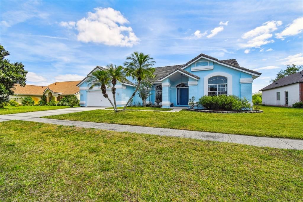 For Sale: $499,000 (4 beds, 3 baths, 2480 Square Feet)