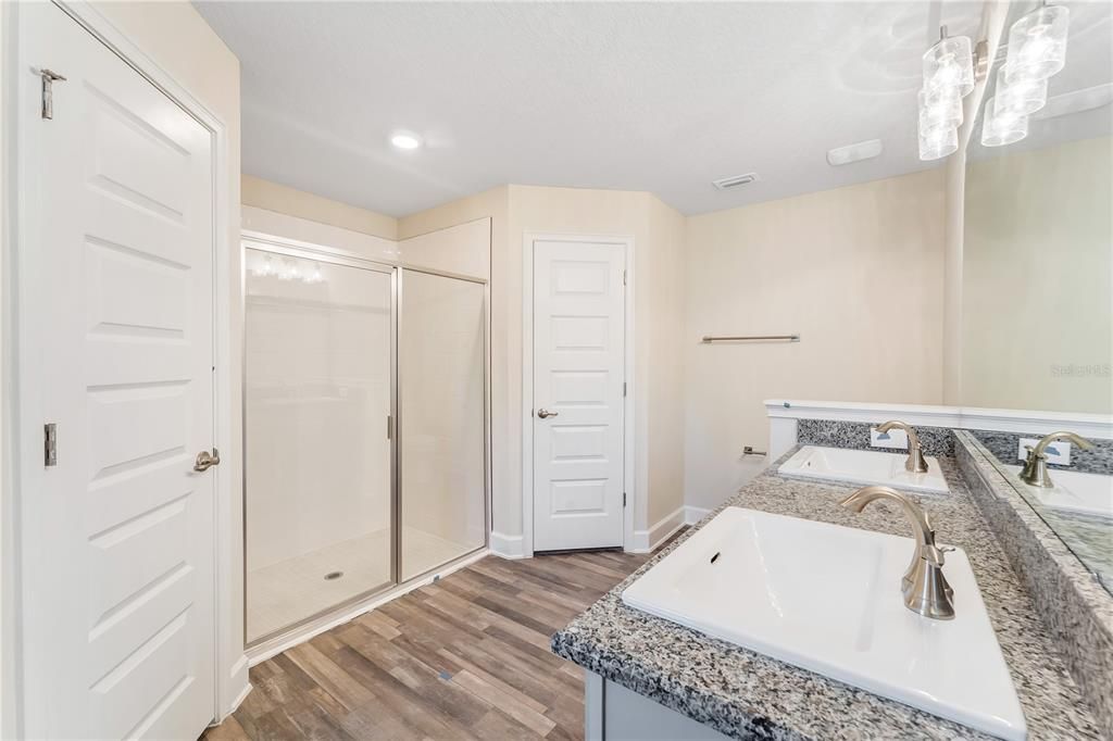Active With Contract: $326,900 (4 beds, 2 baths, 1930 Square Feet)