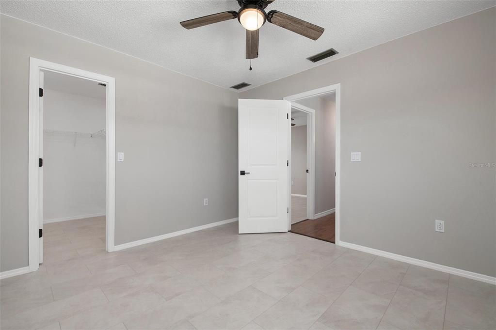 For Sale: $464,800 (3 beds, 2 baths, 2166 Square Feet)