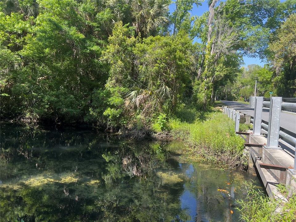 На продажу: $299,000 (0.50 acres)