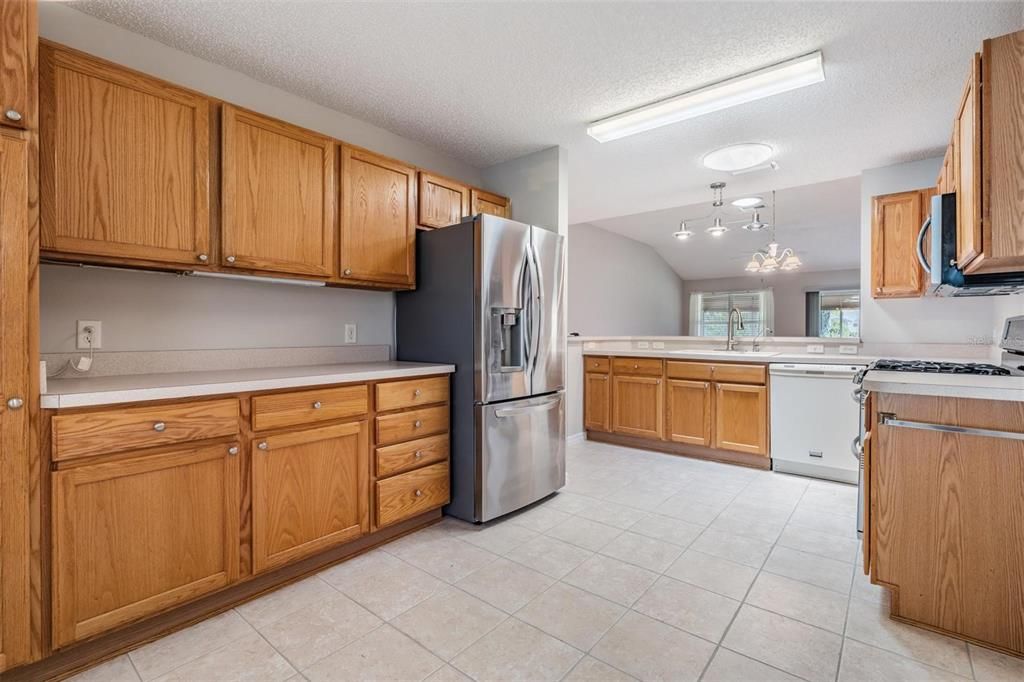 For Sale: $339,000 (3 beds, 2 baths, 1457 Square Feet)