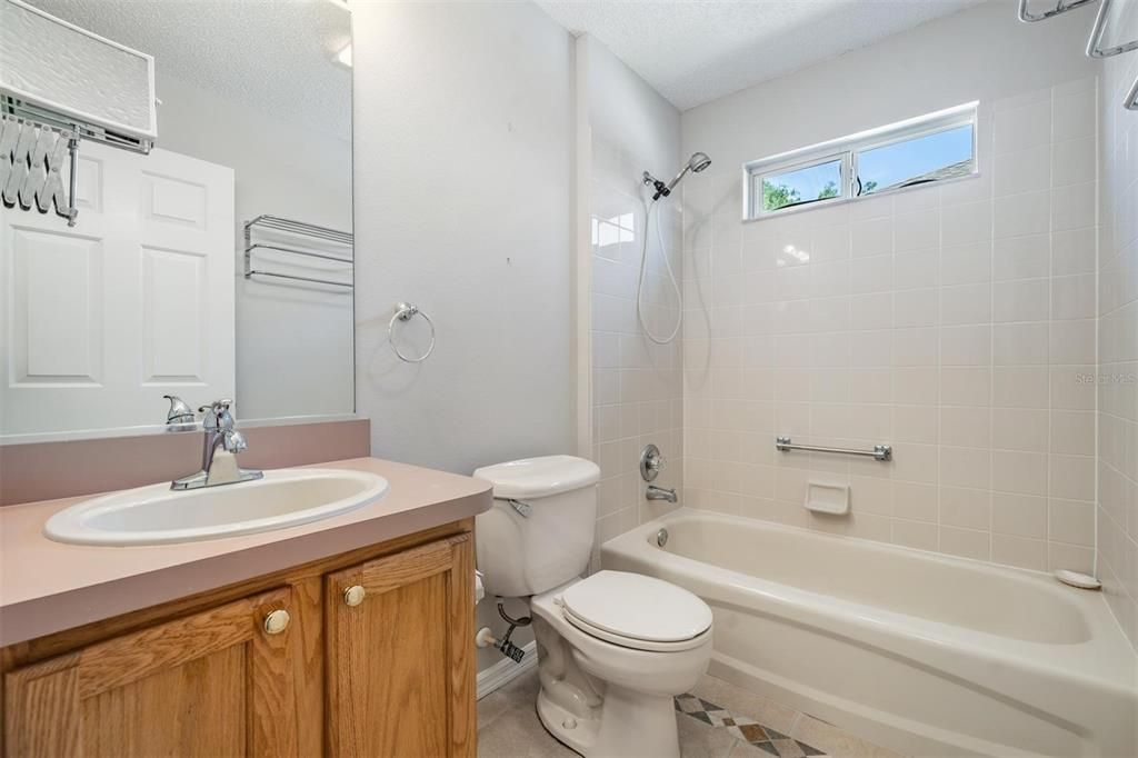 For Sale: $339,000 (3 beds, 2 baths, 1457 Square Feet)