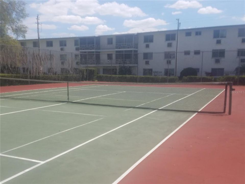 Tennis/Pickle ball court
