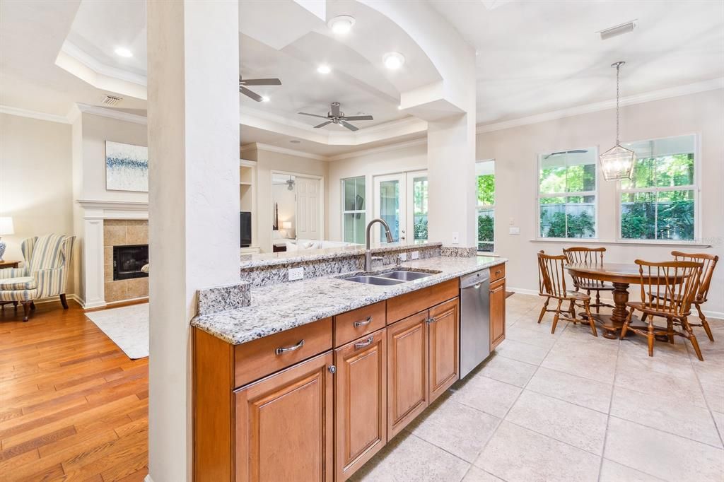 Active With Contract: $479,000 (4 beds, 3 baths, 2216 Square Feet)