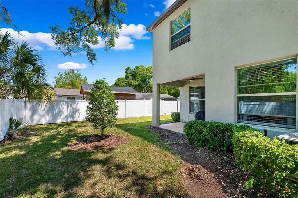 Active With Contract: $485,000 (4 beds, 3 baths, 2337 Square Feet)