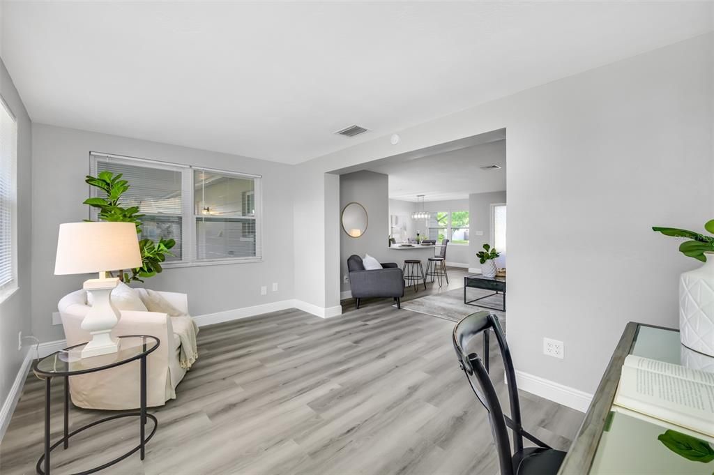 Active With Contract: $459,000 (2 beds, 2 baths, 1341 Square Feet)