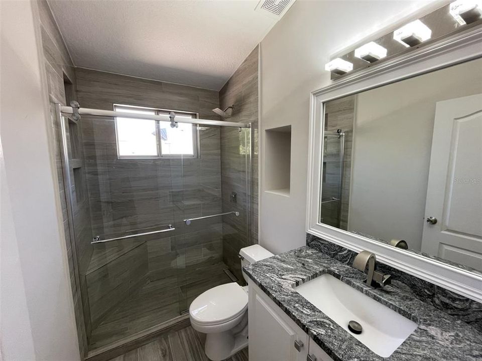 最近租的: $4,990 (4 贝兹, 4 浴室, 3000 平方英尺)