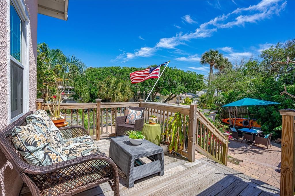 Active With Contract: $699,900 (4 beds, 3 baths, 1664 Square Feet)