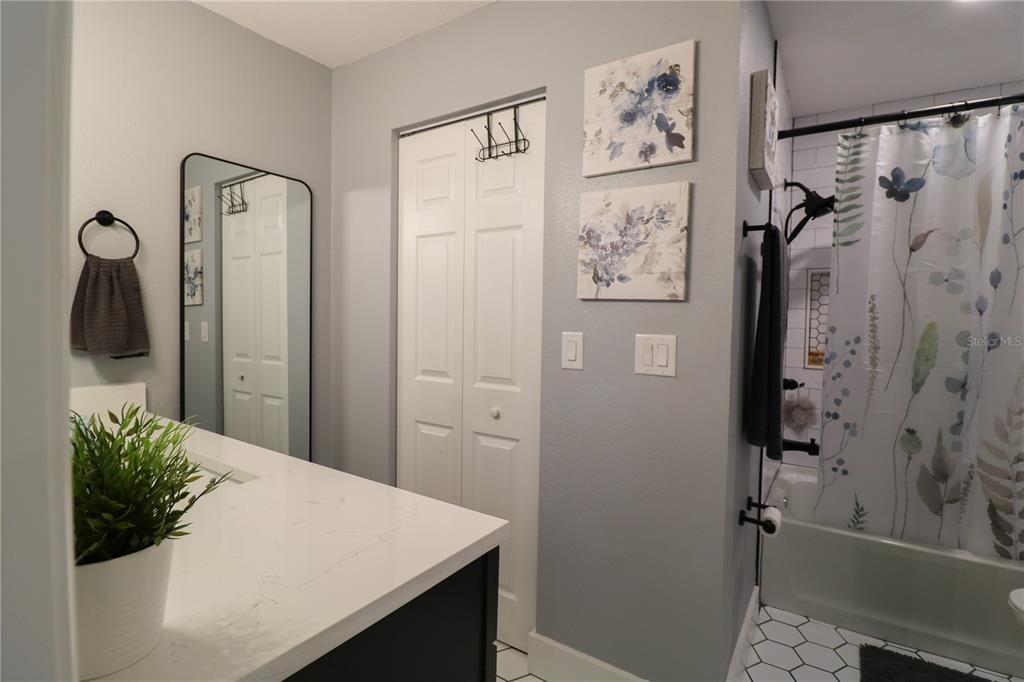 Active With Contract: $449,000 (3 beds, 2 baths, 1848 Square Feet)